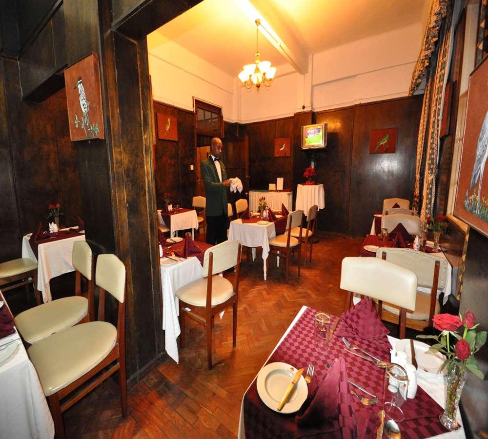 The Oakwood Hotel Nairobi Restaurant bilde